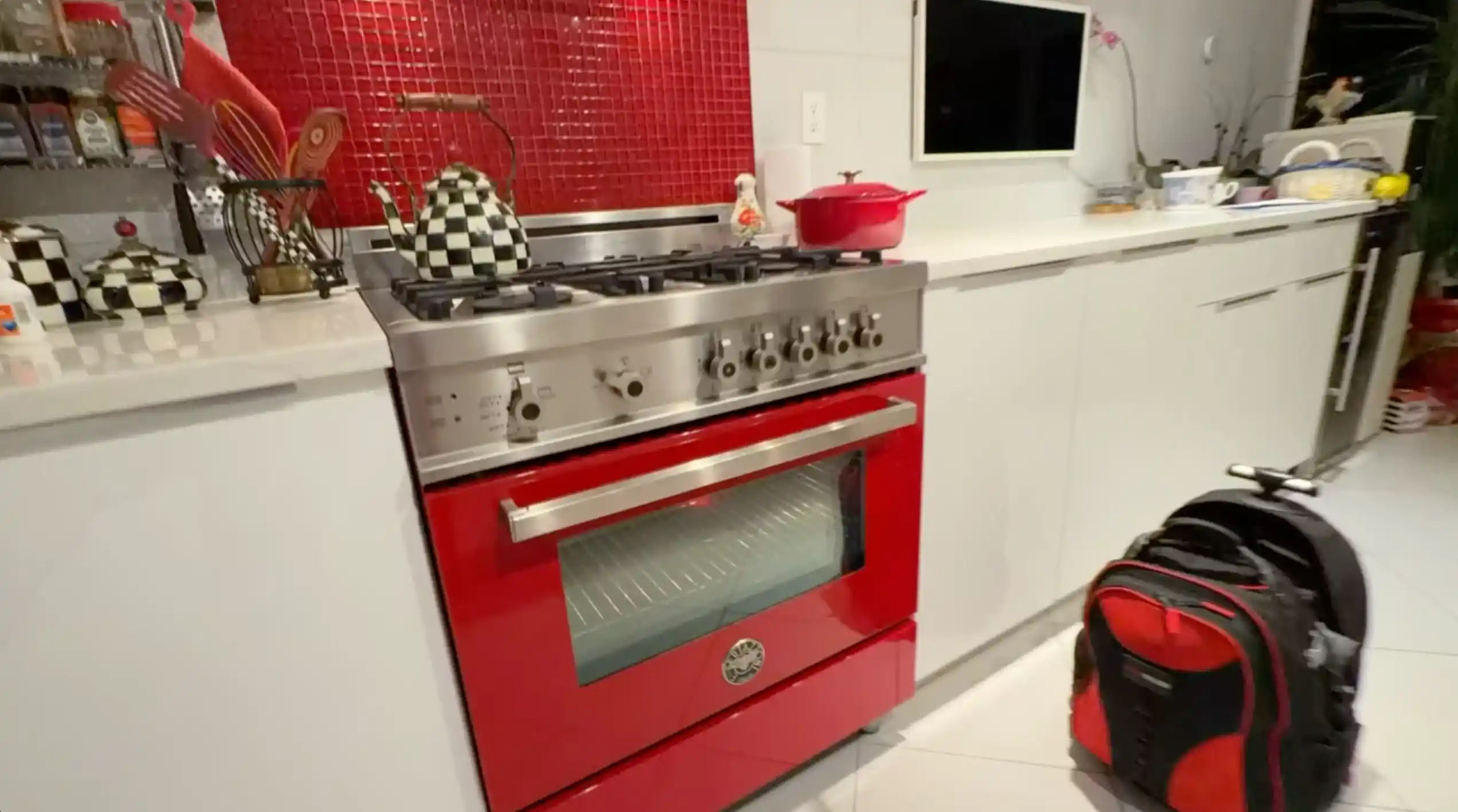 Kitchen appliances
